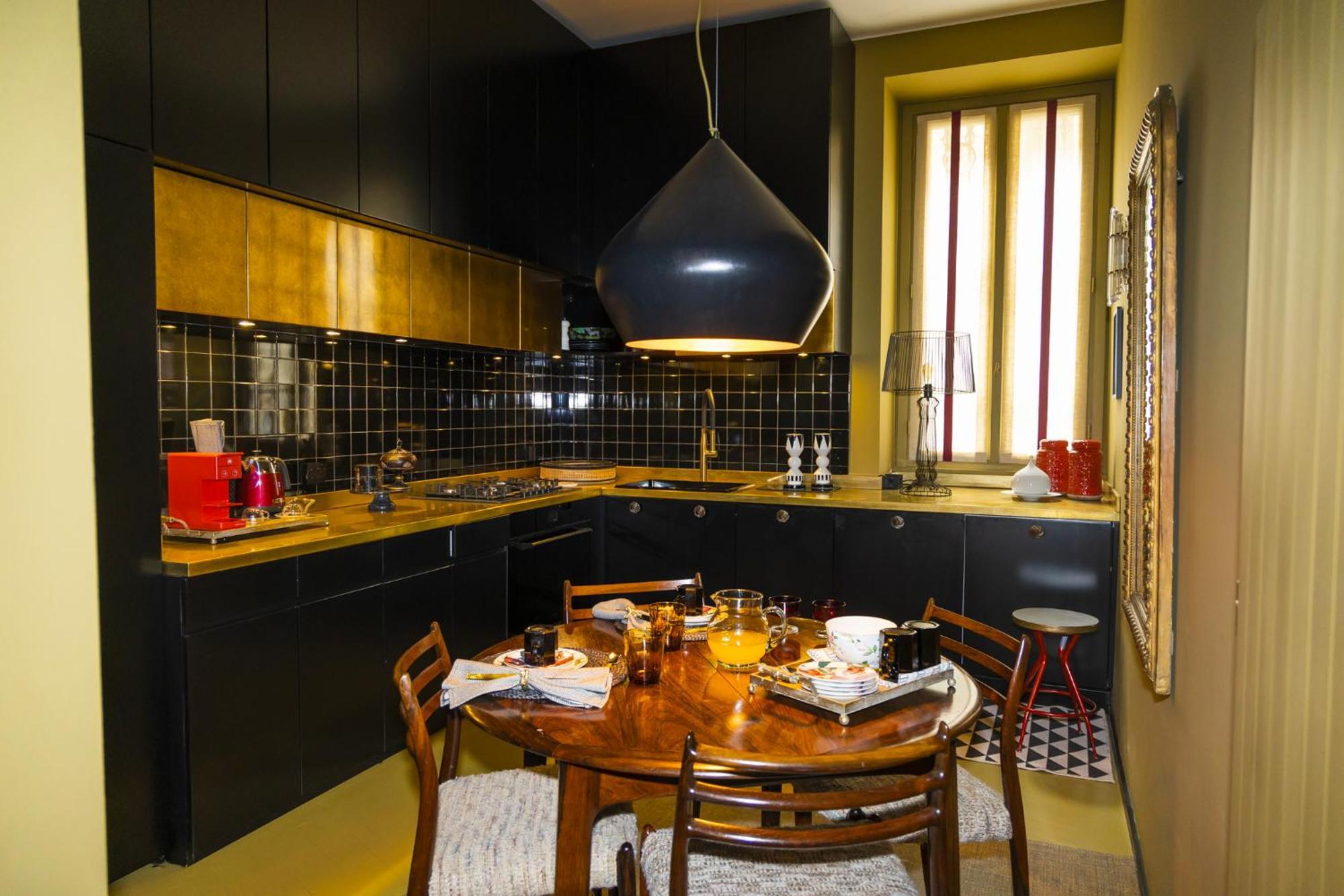 Luxury Bohemian Suite With Private Garden In Milan Extérieur photo